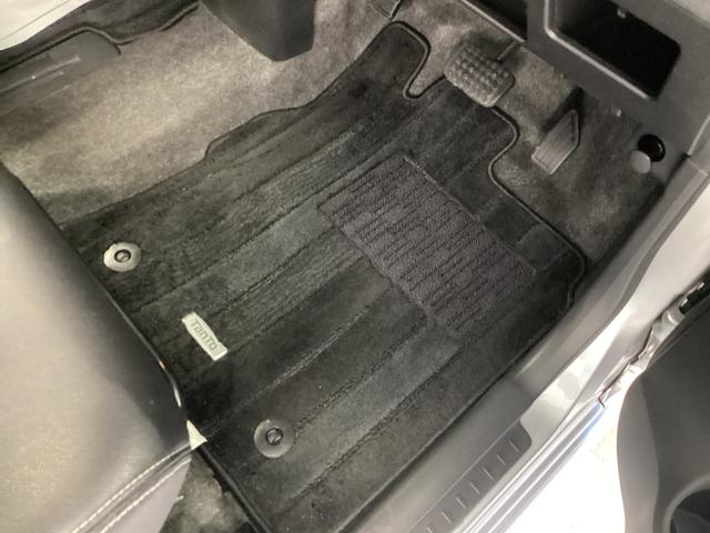 タントカスタムＸ　トップエディションＳＡ衝突被害軽減ブレーキ　横滑り防止装置　アイドリングストップ　ステアリングスイッチ　オートライト　キーフリーシステム　オートエアコン　ナビ　バックカメラ　マット　バイザー（岐阜県）の中古車