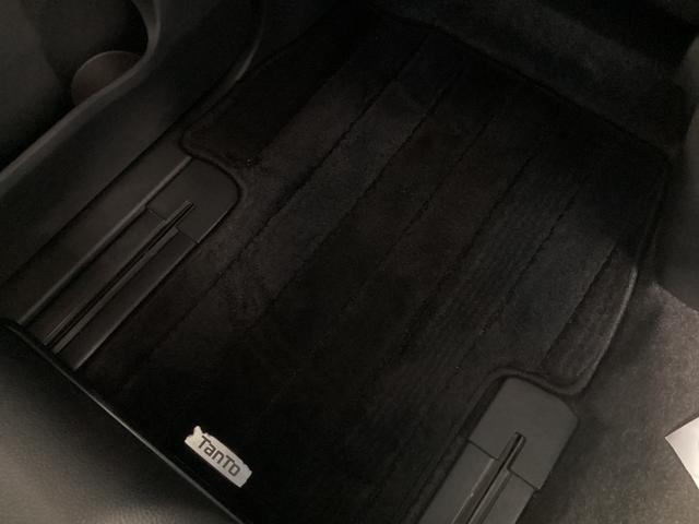 タントカスタムＸ　トップエディションＳＡ衝突被害軽減ブレーキ　横滑り防止装置　アイドリングストップ　ステアリングスイッチ　オートライト　キーフリーシステム　オートエアコン　ナビ　バックカメラ　マット　バイザー（岐阜県）の中古車