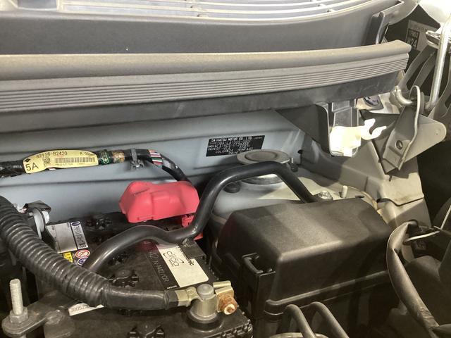 ムーヴＸ　ＳＡIII衝突被害軽減ブレーキ　横滑り防止装置　オートハイビーム　アイドリングストップ　ステアリングスイッチ　オートライト　キーフリー　オートエアコン　ナビ　バックカメラ　ＥＴＣ　社外ドラレコ　マット　バイザー（岐阜県）の中古車