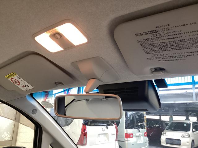 ムーヴＸ　ＳＡIII衝突被害軽減ブレーキ　横滑り防止装置　オートハイビーム　アイドリングストップ　ステアリングスイッチ　オートライト　キーフリー　オートエアコン　ナビ　バックカメラ　ＥＴＣ　社外ドラレコ　マット　バイザー（岐阜県）の中古車