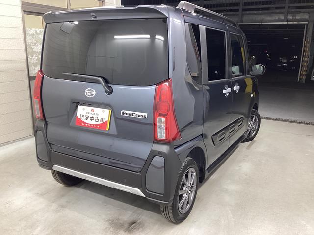 タントファンクロス衝突被害軽減ブレーキ　横滑り防止装置　４ＷＤ　オートハイビーム　アイドリングストップ　ステアリングスイッチ　オートライト　キーフリーシステム　オートエアコン　パノラマカメラ（岐阜県）の中古車