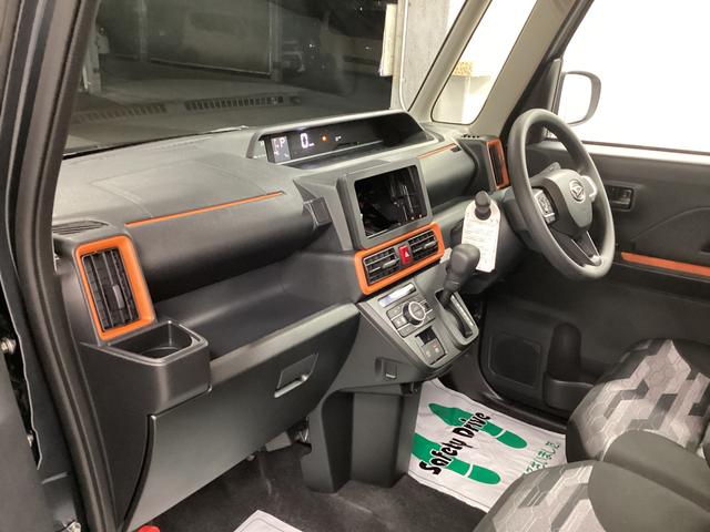 タントファンクロス衝突被害軽減ブレーキ　横滑り防止装置　４ＷＤ　オートハイビーム　アイドリングストップ　ステアリングスイッチ　オートライト　キーフリーシステム　オートエアコン　パノラマカメラ（岐阜県）の中古車