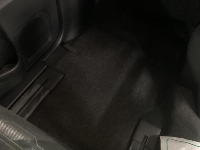 タントファンクロス衝突被害軽減ブレーキ　横滑り防止装置　４ＷＤ　オートハイビーム　アイドリングストップ　ステアリングスイッチ　オートライト　キーフリーシステム　オートエアコン　パノラマカメラ（岐阜県）の中古車