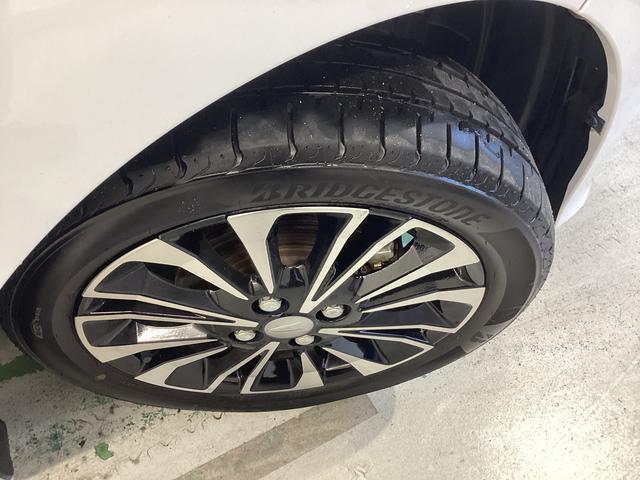 タントカスタムＲＳセレクション衝突被害軽減ブレーキ　横滑り防止装置　４ＷＤ　オートハイビーム　アイドリングストップ　ステアリングスイッチ　オートライト　キーフリー　エアコン　ナビ　ドラレコ　バックカメラ　ＥＴＣ　マット　バイザー（岐阜県）の中古車