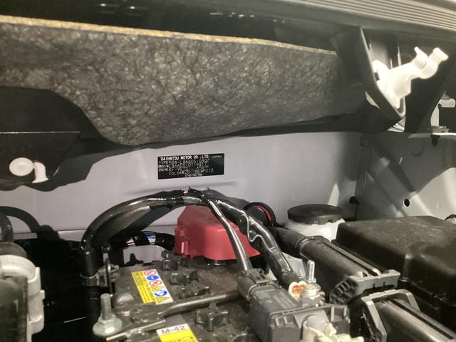 タントファンクロスターボ衝突被害軽減ブレーキ　横滑り防止装置　４ＷＤ　オートハイビーム　アイドリングストップ　ステアリングスイッチ　オートライト　キーフリーシステム　オートエアコン　パノラマカメラ（岐阜県）の中古車