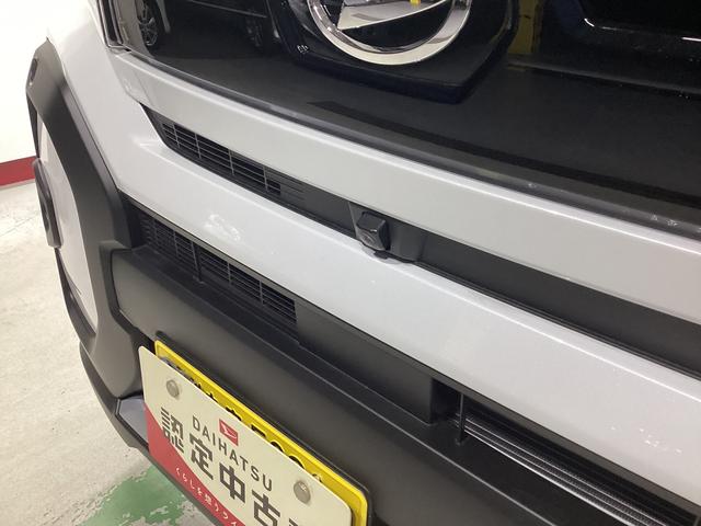 タントファンクロスターボ衝突被害軽減ブレーキ　横滑り防止装置　４ＷＤ　オートハイビーム　アイドリングストップ　ステアリングスイッチ　オートライト　キーフリーシステム　オートエアコン　パノラマカメラ（岐阜県）の中古車