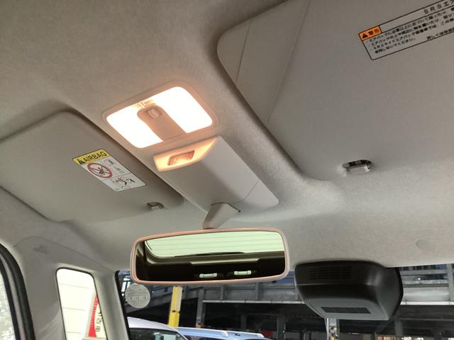 タントファンクロスターボ衝突被害軽減ブレーキ　横滑り防止装置　４ＷＤ　オートハイビーム　アイドリングストップ　ステアリングスイッチ　オートライト　キーフリーシステム　オートエアコン　パノラマカメラ（岐阜県）の中古車