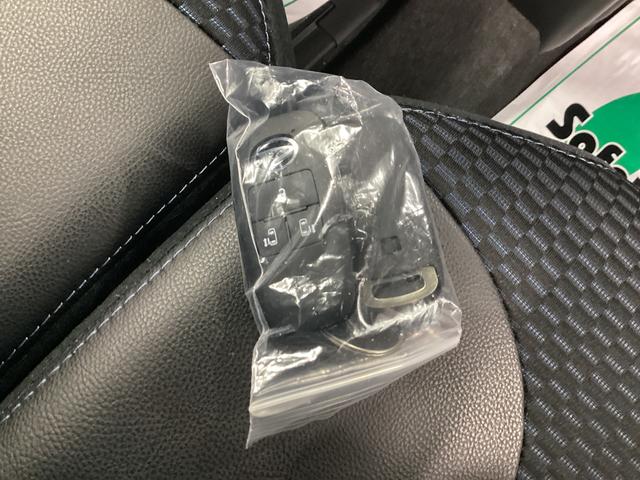 タントカスタムＲＳ衝突被害軽減ブレーキ　横滑り防止装置　オートハイビーム　アイドリングストップ　ステアリングスイッチ　オートライト　キーフリー　オートエアコン　ナビ　ドラレコ　パノラマカメラ　ＥＴＣ　マット　バイザー（岐阜県）の中古車