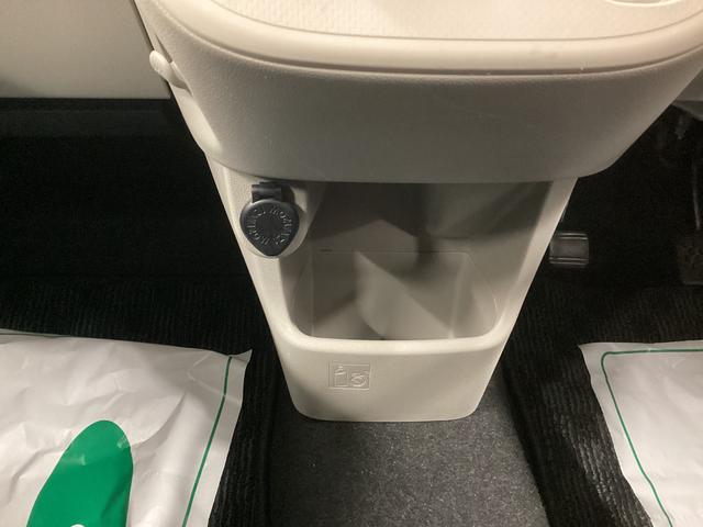 ムーヴＸリミテッドII　ＳＡIII衝突被害軽減ブレーキ　横滑り防止装置　オートハイビーム　アイドリングストップ　ステアリングスイッチ　オートライト　キーフリーシステム　オートエアコン　バックカメラ　ＥＴＣ　マット　バイザー（岐阜県）の中古車