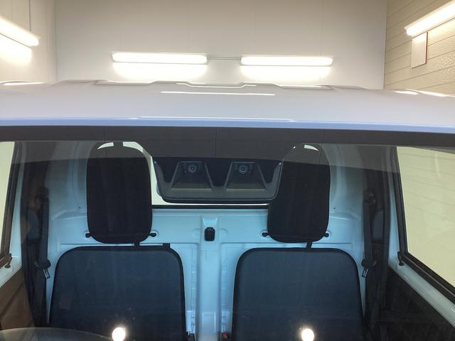 ハイゼットトラックスタンダード衝突被害軽減ブレーキ 横滑り防止装置 4WD CVT エアコン パワステ ラジオ オートハイビーム アイドリングストップ オートライト マット バイザー(岐阜県)の中古車