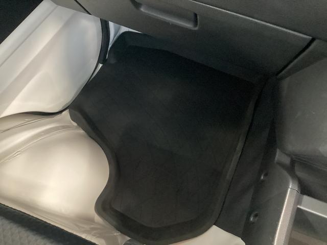 ハイゼットトラックスタンダード衝突被害軽減ブレーキ 横滑り防止装置 4WD CVT エアコン パワステ ラジオ オートハイビーム アイドリングストップ オートライト マット バイザー(岐阜県)の中古車