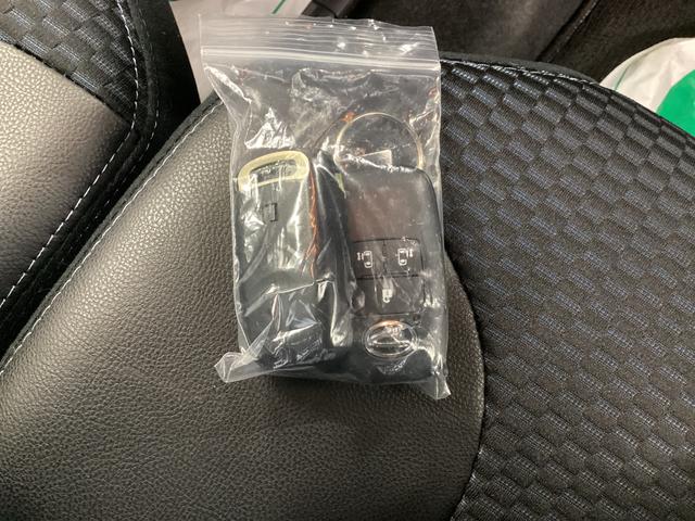 タントカスタムX衝突被害軽減ブレーキ 横滑り防止装置 オートハイビーム アイドリングストップ ステアリングスイッチ オートライト キーフリーシステム オートエアコン パノラマカメラ マット バイザー(岐阜県)の中古車