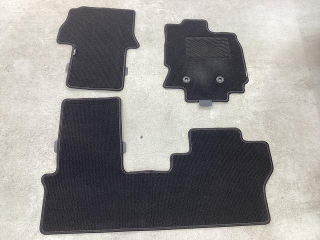 タントカスタムＸ衝突被害軽減ブレーキ　横滑り防止装置　オートハイビーム　アイドリングストップ　ステアリングスイッチ　オートライト　キーフリーシステム　オートエアコン　マット　バイザー（岐阜県）の中古車