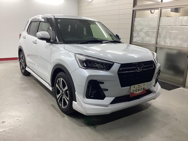 ロッキーG衝突被害軽減ブレーキ 横滑り防止装置 オートハイビーム アイドリングストップ ステアリングスイッチ オートライト キーフリー オートエアコン ナビ ドラレコ パノラマカメラ ETC マット バイザー(岐阜県)の中古車