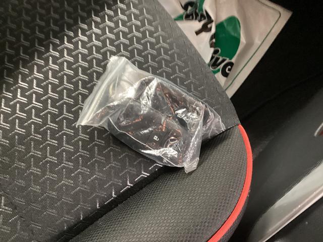 ロッキーG衝突被害軽減ブレーキ 横滑り防止装置 オートハイビーム アイドリングストップ ステアリングスイッチ オートライト キーフリー オートエアコン ナビ ドラレコ パノラマカメラ ETC マット バイザー(岐阜県)の中古車