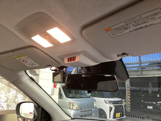 ロッキーG衝突被害軽減ブレーキ 横滑り防止装置 オートハイビーム アイドリングストップ ステアリングスイッチ オートライト キーフリー オートエアコン 社外ナビ バックカメラ 社外ドラレコマット バイザー(岐阜県)の中古車