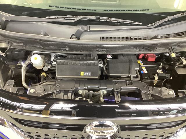 ルークスハイウェイスター　Ｘ衝突被害軽減ブレーキ　横滑り防止装置　オートハイビーム　アイドリングストップ　ステアリングスイッチ　オートライト　キーフリーシステム　オートエアコン　ナビ　パノラマカメラ　ＥＴＣ　マット　バイザー（岐阜県）の中古車