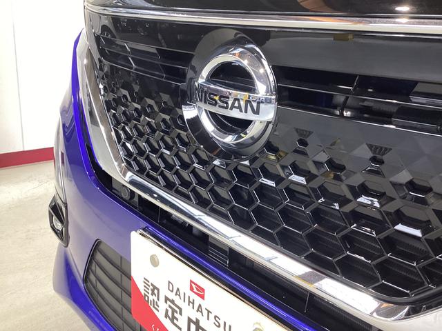 ルークスハイウェイスター　Ｘ衝突被害軽減ブレーキ　横滑り防止装置　オートハイビーム　アイドリングストップ　ステアリングスイッチ　オートライト　キーフリーシステム　オートエアコン　ナビ　パノラマカメラ　ＥＴＣ　マット　バイザー（岐阜県）の中古車