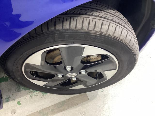 ルークスハイウェイスター　Ｘ衝突被害軽減ブレーキ　横滑り防止装置　オートハイビーム　アイドリングストップ　ステアリングスイッチ　オートライト　キーフリーシステム　オートエアコン　ナビ　パノラマカメラ　ＥＴＣ　マット　バイザー（岐阜県）の中古車