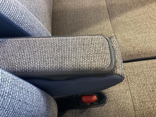 ムーヴキャンバスストライプスX衝突被害軽減ブレーキ 横滑り防止装置 オートハイビーム アイドリングストップ ステアリングスイッチ オートライト キーフリーシステム オートエアコン ナビ ドラレコ バックカメラ ETC マット(岐阜県)の中古車