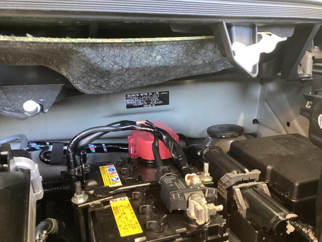 タントカスタムＲＳ衝突被害軽減ブレーキ　横滑り防止装置　４ＷＤ　オートハイビーム　アイドリングストップ　ステアリングスイッチ　オートライト　キーフリー　エアコン　ナビ　ドラレコ　パノラマカメラ　ＥＴＣ　マット　バイザー（岐阜県）の中古車