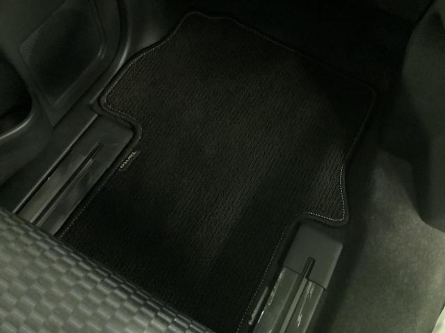 タントカスタムＲＳ衝突被害軽減ブレーキ　横滑り防止装置　４ＷＤ　オートハイビーム　アイドリングストップ　ステアリングスイッチ　オートライト　キーフリー　エアコン　ナビ　ドラレコ　パノラマカメラ　ＥＴＣ　マット　バイザー（岐阜県）の中古車