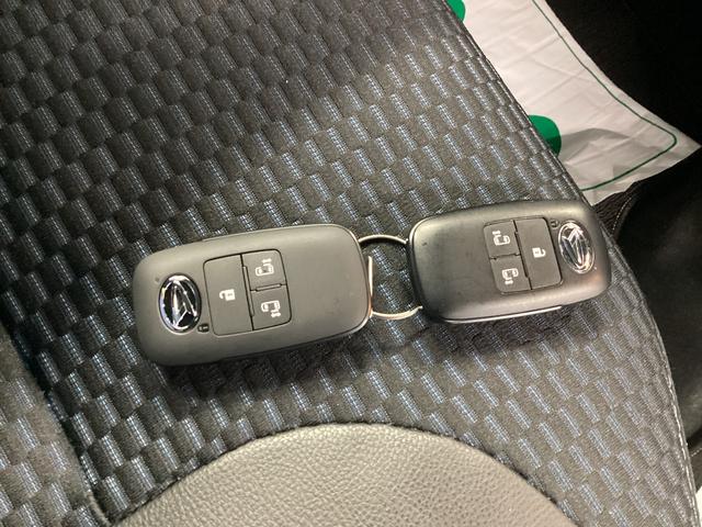 タントカスタムＲＳ衝突被害軽減ブレーキ　横滑り防止装置　４ＷＤ　オートハイビーム　アイドリングストップ　ステアリングスイッチ　オートライト　キーフリー　エアコン　ナビ　ドラレコ　パノラマカメラ　ＥＴＣ　マット　バイザー（岐阜県）の中古車