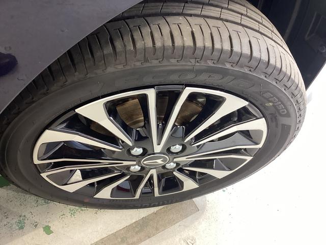 タントカスタムＲＳ衝突被害軽減ブレーキ　横滑り防止装置　４ＷＤ　オートハイビーム　アイドリングストップ　ステアリングスイッチ　オートライト　キーフリー　エアコン　ナビ　ドラレコ　パノラマカメラ　ＥＴＣ　マット　バイザー（岐阜県）の中古車