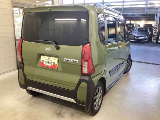 タントファンクロス衝突被害軽減ブレーキ 横滑り防止装置 オートハイビーム アイドリングストップ ステアリングスイッチ オートライト キーフリーシステム オートエアコン パノラマカメラ マット バイザー(岐阜県)の中古車