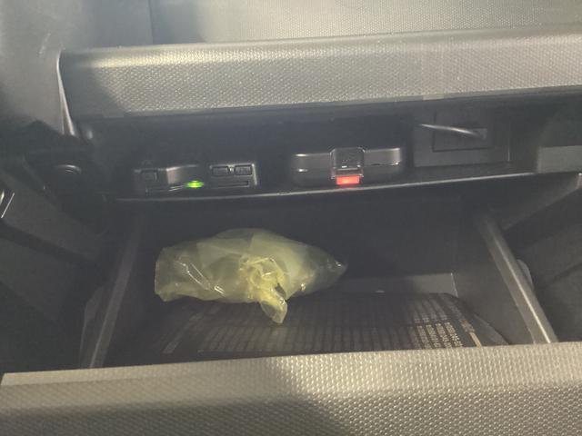 タフトG衝突被害軽減ブレーキ 横滑り防止装置 オートハイビーム アイドリングストップ ステアリングスイッチ オートライト キーフリー オートエアコン ナビ ドラレコ パノラマカメラ ETC マット バイザー(岐阜県)の中古車