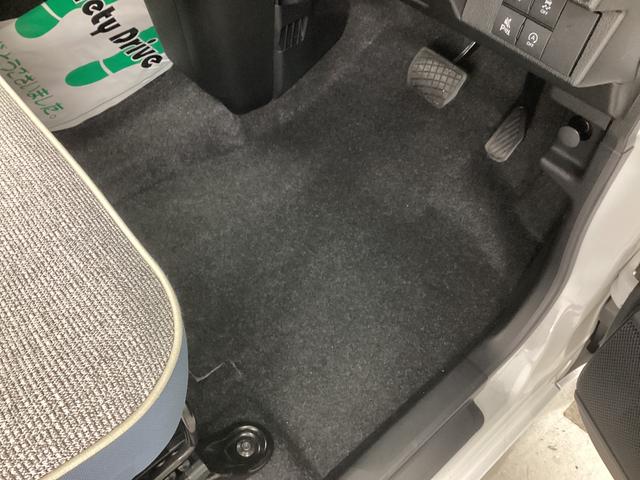 ムーヴキャンバスストライプスＧ衝突被害軽減ブレーキ　横滑り防止装置　オートハイビーム　アイドリングストップ　ステアリングスイッチ　オートライト　キーフリーシステム　オートエアコン　ＥＴＣ　バイザー（岐阜県）の中古車