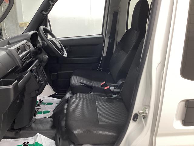 ハイゼットカーゴＤＸ衝突被害軽減ブレーキ　横滑り防止装置　４ＷＤ　ＣＶＴ　エアコン　パワステ　ラジオ　オートハイビーム　アイドリングストップ　オートライト（岐阜県）の中古車