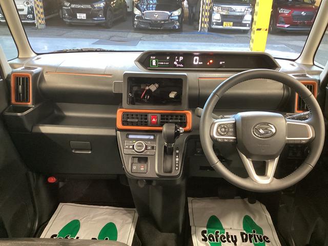 タントファンクロスターボ衝突被害軽減ブレーキ　横滑り防止装置　オートハイビーム　アイドリングストップ　ステアリングスイッチ　オートライト　キーフリーシステム　オートエアコン　パノラマカメラ　マット　バイザー（岐阜県）の中古車