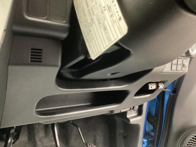 キャストアクティバＧ　ＳＡIII衝突被害軽減ブレーキ　横滑り防止装置　オートハイビーム　アイドリングストップ　ステアリングスイッチ　オートライト　キーフリーシステム　オートエアコン　ナビ　バックカメラ　ＥＴＣ　マット　バイザー（岐阜県）の中古車