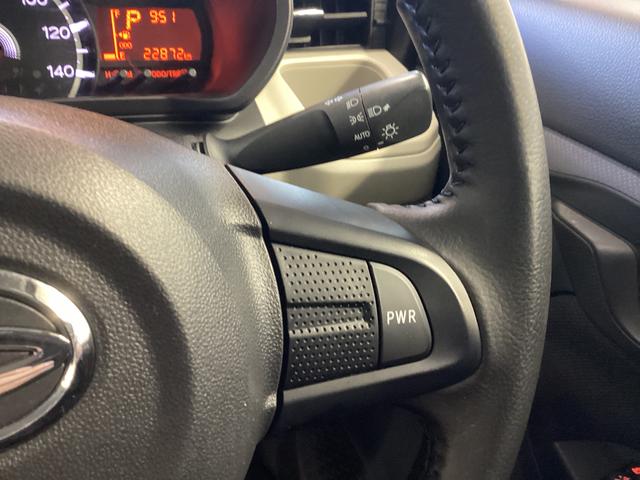 ムーヴＸリミテッドII　ＳＡIII衝突被害軽減ブレーキ　横滑り防止装置　オートハイビーム　アイドリングストップ　ステアリングスイッチ　オートライト　キーフリーシステム　オートエアコン　社外ナビ　マット　バイザー（岐阜県）の中古車