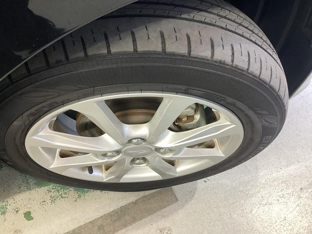 ムーヴＸリミテッドII　ＳＡIII衝突被害軽減ブレーキ　横滑り防止装置　オートハイビーム　アイドリングストップ　ステアリングスイッチ　オートライト　キーフリーシステム　オートエアコン　社外ナビ　マット　バイザー（岐阜県）の中古車