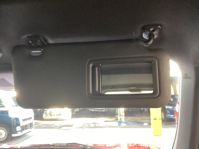 タフトG クロムベンチャー衝突被害軽減ブレーキ 横滑り防止装置 オートハイビーム アイドリングストップ ステアリングスイッチ オートライト キーフリーシステム オートエアコン マット バイザー(岐阜県)の中古車