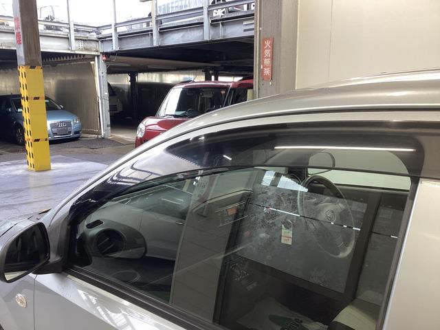 ミライースL SAIII衝突被害軽減ブレーキ 横滑り防止装置 オートハイビーム アイドリングストップ オートライト キーレス エアコン CDチューナー マット バイザー(岐阜県)の中古車