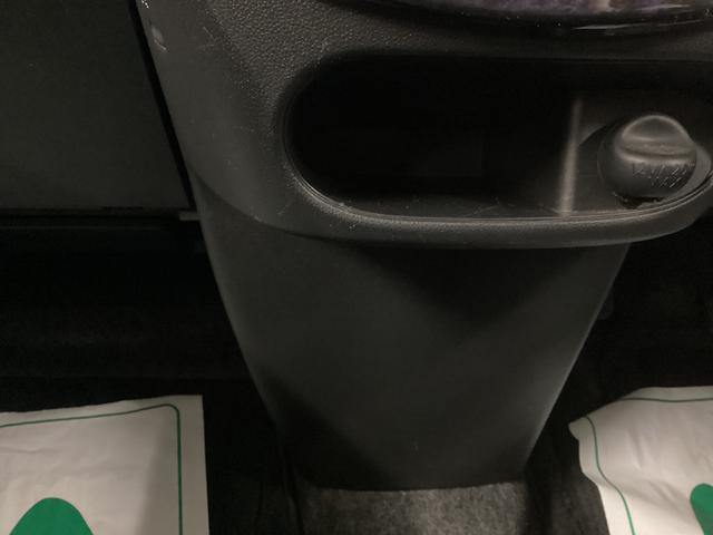 タントカスタムＸ　トップエディションＶＳ　ＳＡIII衝突被害軽減ブレーキ　横滑り防止装置　オートハイビーム　アイドリングストップ　ステアリングスイッチ　オートライト　キーフリーシステム　オートエアコン　ナビ　パノラマカメラ　マット　バイザー（岐阜県）の中古車