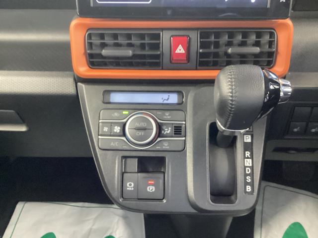 タントファンクロスターボ衝突被害軽減ブレーキ 横滑り防止装置 オートハイビーム アイドリングストップ ステアリングスイッチ オートライト キーフリーシステム オートエアコン ディスプレイオーディオ バックカメラ(岐阜県)の中古車