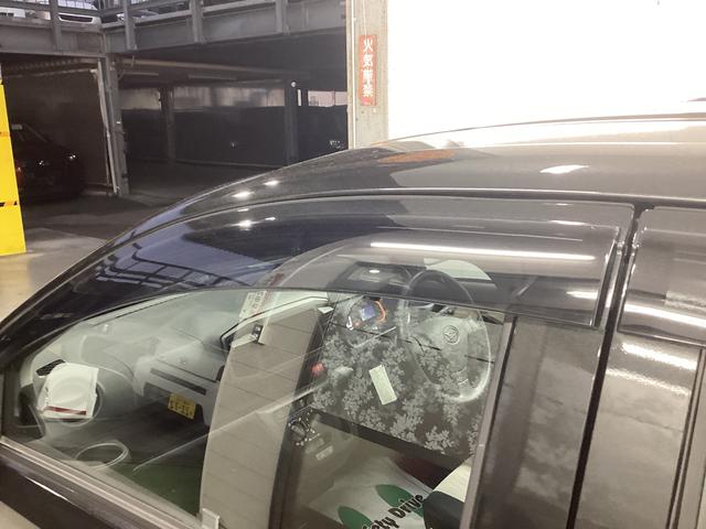 ミライースL SAIII衝突被害軽減ブレーキ 横滑り防止装置 オートハイビーム アイドリングストップ ステアリングスイッチ オートライト キーフリーシステム オートエアコン マット バイザー(岐阜県)の中古車