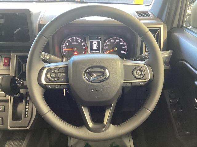 タフトＧターボ　クロムベンチャー衝突被害軽減ブレーキ　横滑り防止装置　オートハイビーム　アイドリングストップ　ステアリングスイッチ　オートライト　キーフリーシステム　オートエアコン　パノラマカメラ（岐阜県）の中古車