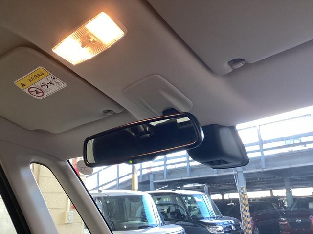 デイズルークスＸ　Ｖセレクション衝突被害軽減ブレーキ　横滑り防止装置　オートハイビーム　アイドリングストップ　ステアリングスイッチ　オートライト　キーフリーシステム　オートエアコン　ナビ　全方位カメラ　マット（岐阜県）の中古車