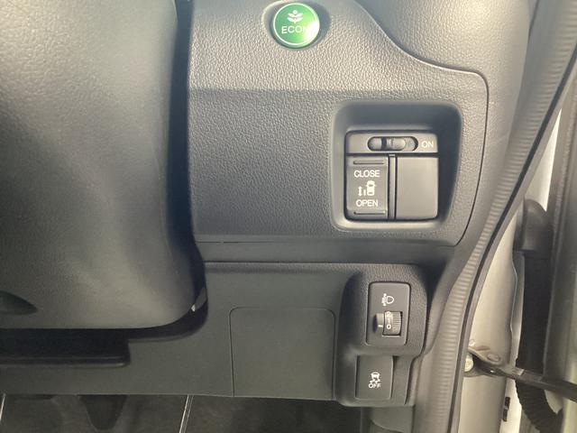 Ｎ−ＢＯＸＧ・Ｌパッケージエアコン　パワステ　ナビ　ＥＴＣ　バックカメラ　マット　バイザー（岐阜県）の中古車