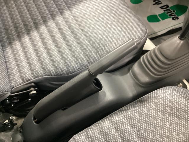 ハイゼットトラックエアコン・パワステ　スペシャル２ＷＤ　ＭＴ　エアコン　パワステ　ラジオ　マット　バイザー（岐阜県）の中古車
