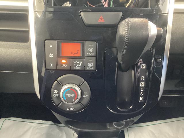 タントカスタムRS SA衝突被害軽減ブレーキ 横滑り防止装置 アイドリングストップ ステアリングスイッチ オートライト キーフリーシステム オートエアコン バックカメラ マット バイザー(岐阜県)の中古車