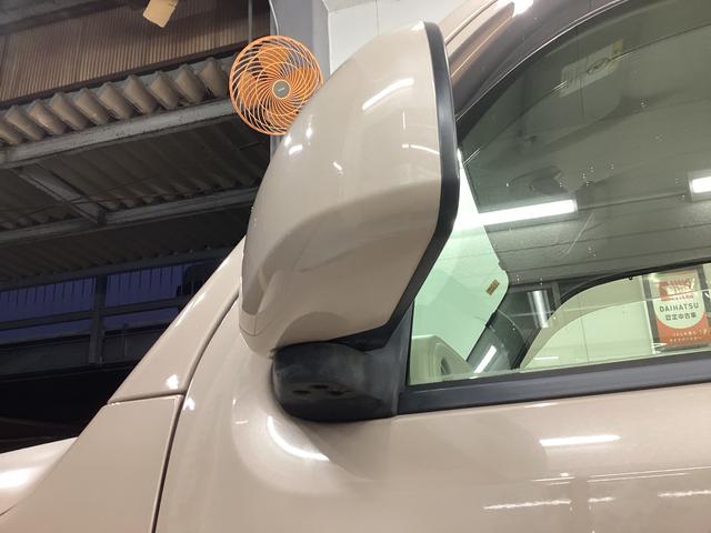 ミラココアココアＸエアコン　パワステ　ナビ　バックカメラ　アイドリングストップ　マット　バイザー（岐阜県）の中古車