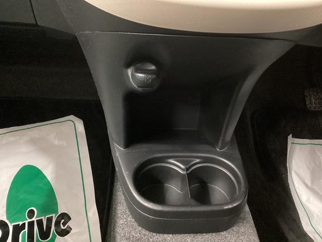 ミラココアココアＸエアコン　パワステ　ナビ　バックカメラ　アイドリングストップ　マット　バイザー（岐阜県）の中古車