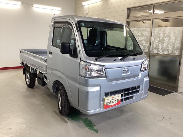 ハイゼットトラックスタンダード衝突被害軽減ブレーキ 横滑り防止装置 4WD MT エアコン パワステ ラジオ オートハイビーム アイドリングストップ オートライト マット バイザー(岐阜県)の中古車