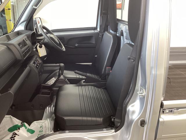 ハイゼットトラックスタンダード衝突被害軽減ブレーキ 横滑り防止装置 4WD MT エアコン パワステ ラジオ オートハイビーム アイドリングストップ オートライト マット バイザー(岐阜県)の中古車